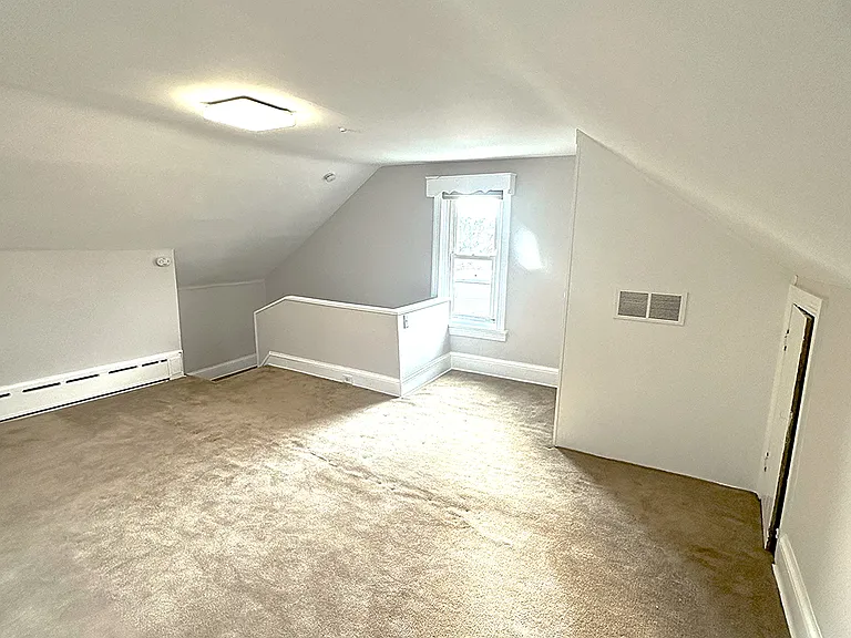 144 Beech St — Photo 17