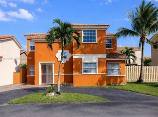 Lake Pointe Sec 4, Miami, FL 33182