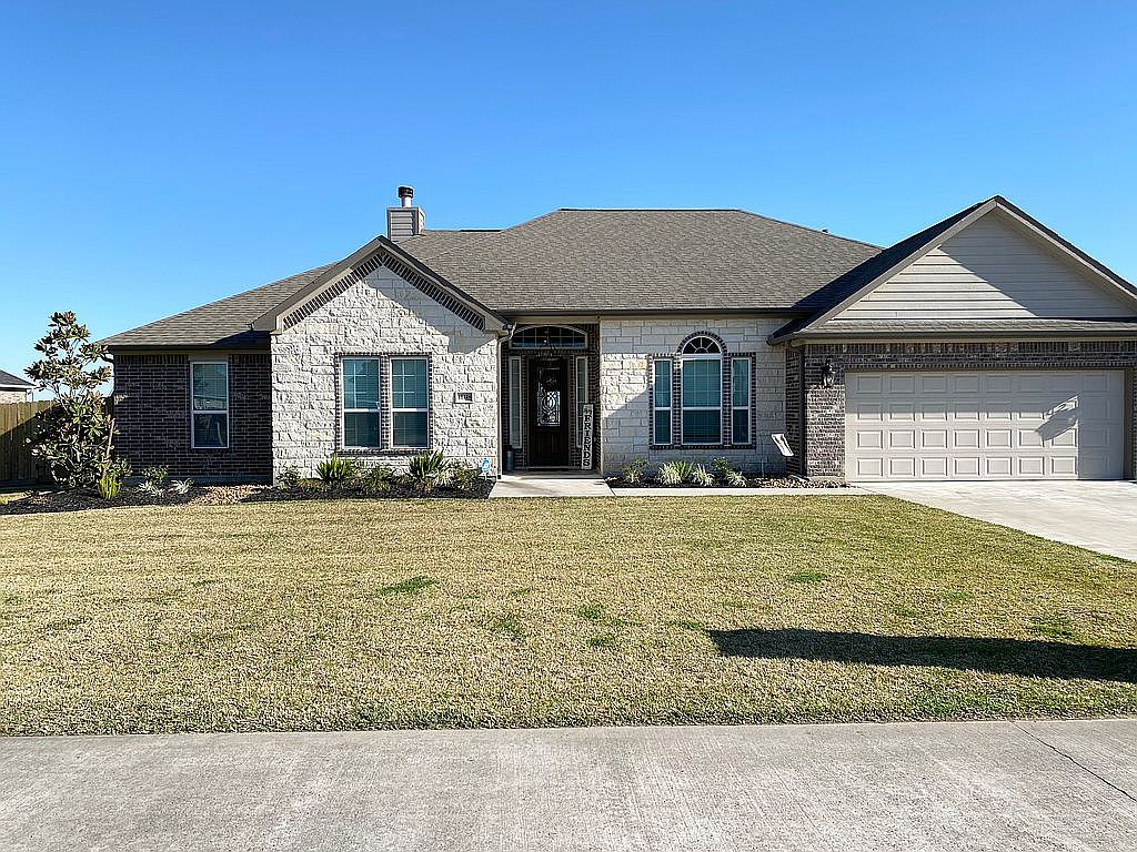 11418 Kings Point Blvd, Mont Belvieu, TX 77535 Zillow