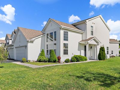 315 Maryland Ln, Pingree Grove, IL, 60140