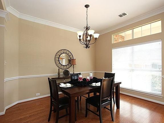 2nd image of 2428 King Arthur Blvd