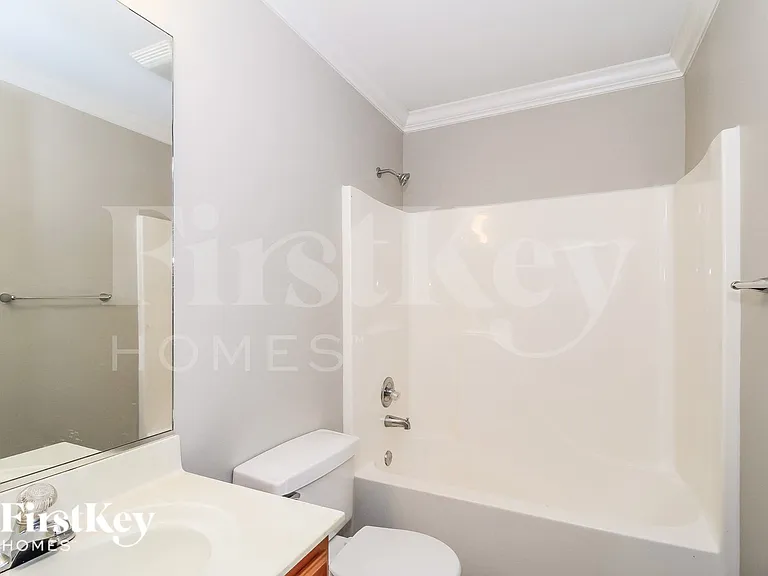 699 Hitchcock Way — Photo 13
