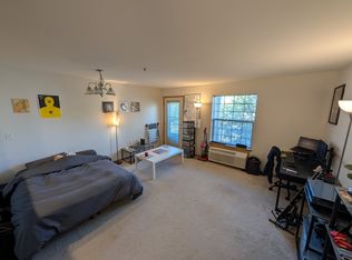 534 Plaza Dr APT 109, Madison, WI 53719