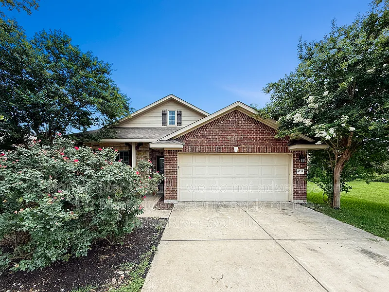 4235 Fairmeadow Dr