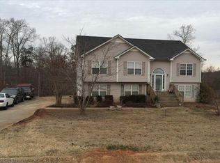 690 Freeman Dr, Covington, GA 30016