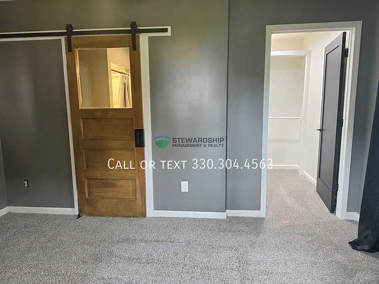 2119 Maple Ave NE — Photo 21