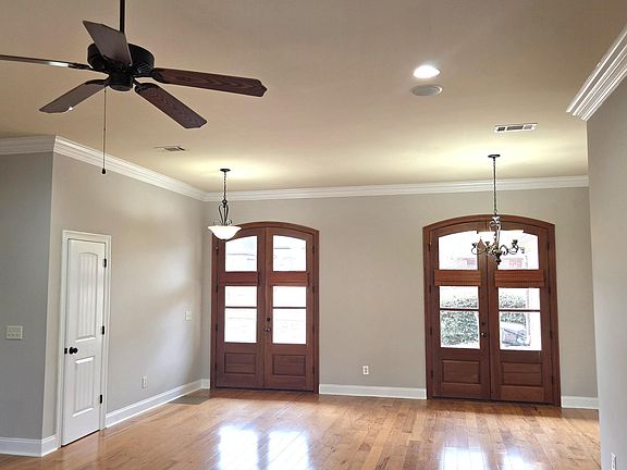 5th image of 539 Turtle Ln