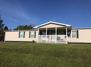 172 Wrays Dr, Volant, PA 16156