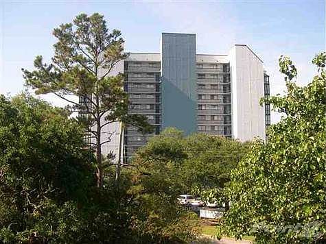 1st image of 311 69th Ave N APT 204
