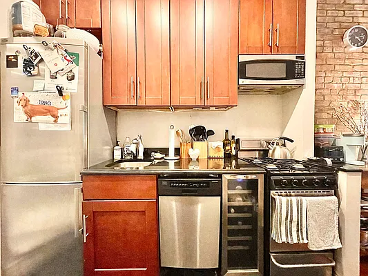 Rented by Century 21 Premier  | media 15