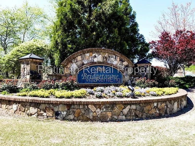 5075 Rialto Way — Photo 34