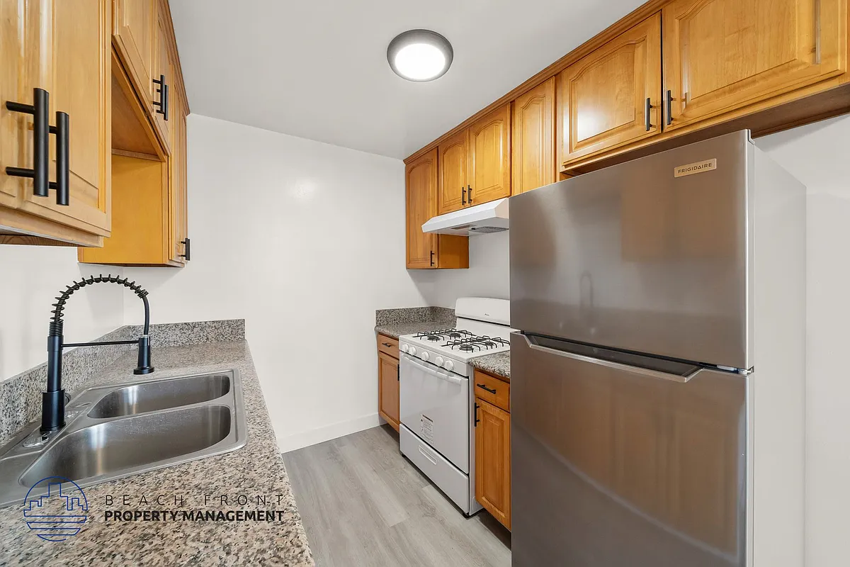 Building Photo - 2907 W 141st Pl