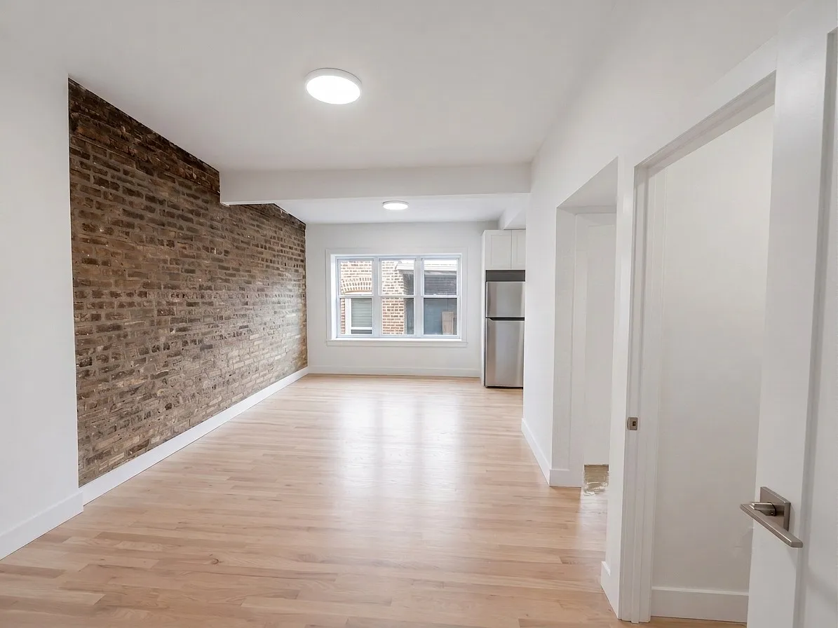 2 bed, 1.5 bath, 800 sqft, $3,150 — Photo 2