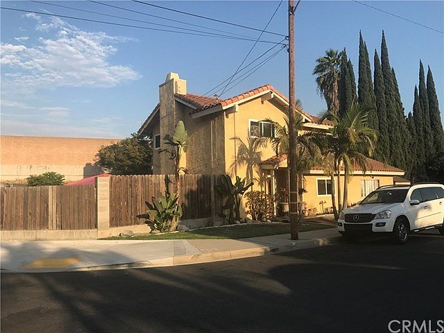 1st image of 11338 Dumont Ave