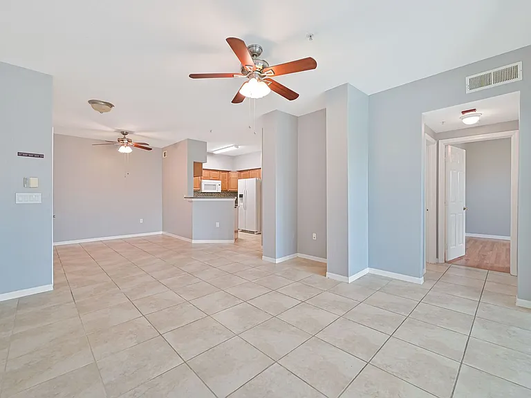 23580 Walden Center Dr #305 — Photo 5