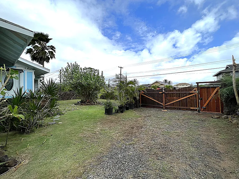 1111 Kealoha Rd — Photo 4