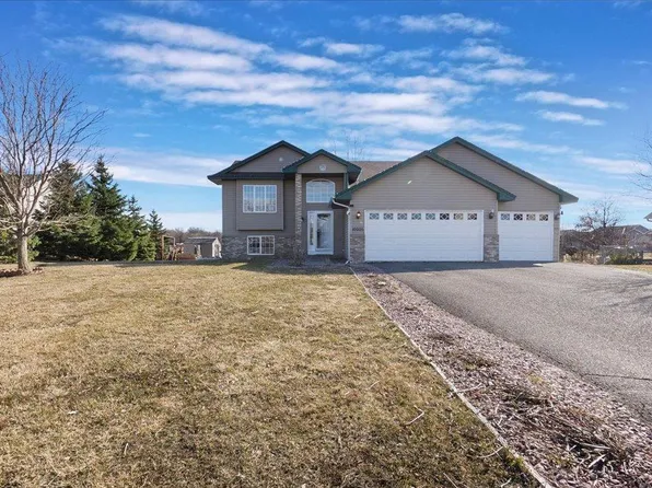 10205 52nd St NE, Albertville, MN 55301