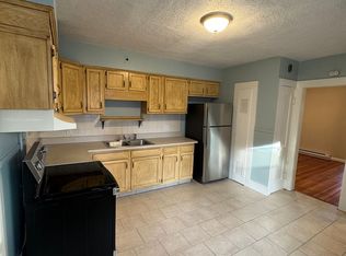 988-990-992 Chicopee St #1L, Chicopee, MA 01013