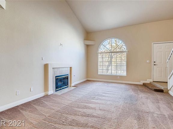 2nd image of 7629 Amato Ave