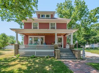 512 Walnut St, Three Rivers, MI 49093