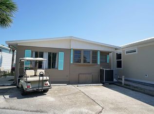 586 Seabreeze Dr, Panama City Beach, FL 32408