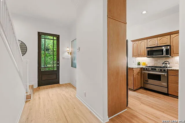 137 Saint Dennis Ave — Photo 7
