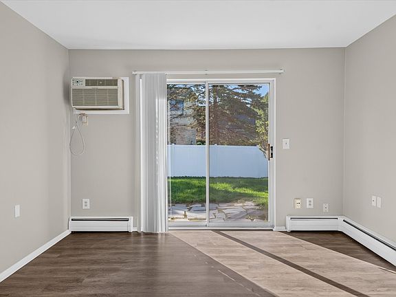 4th image of 22000 Beck Rd #2