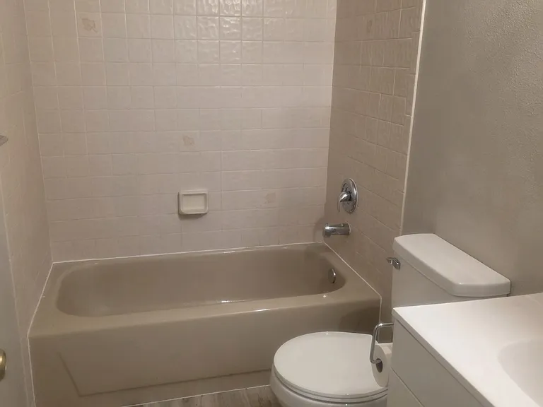 1405 Bacchus Dr #F10 — Photo 9
