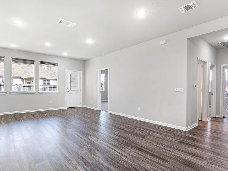 365 Empress Tree Dr — Photo 15