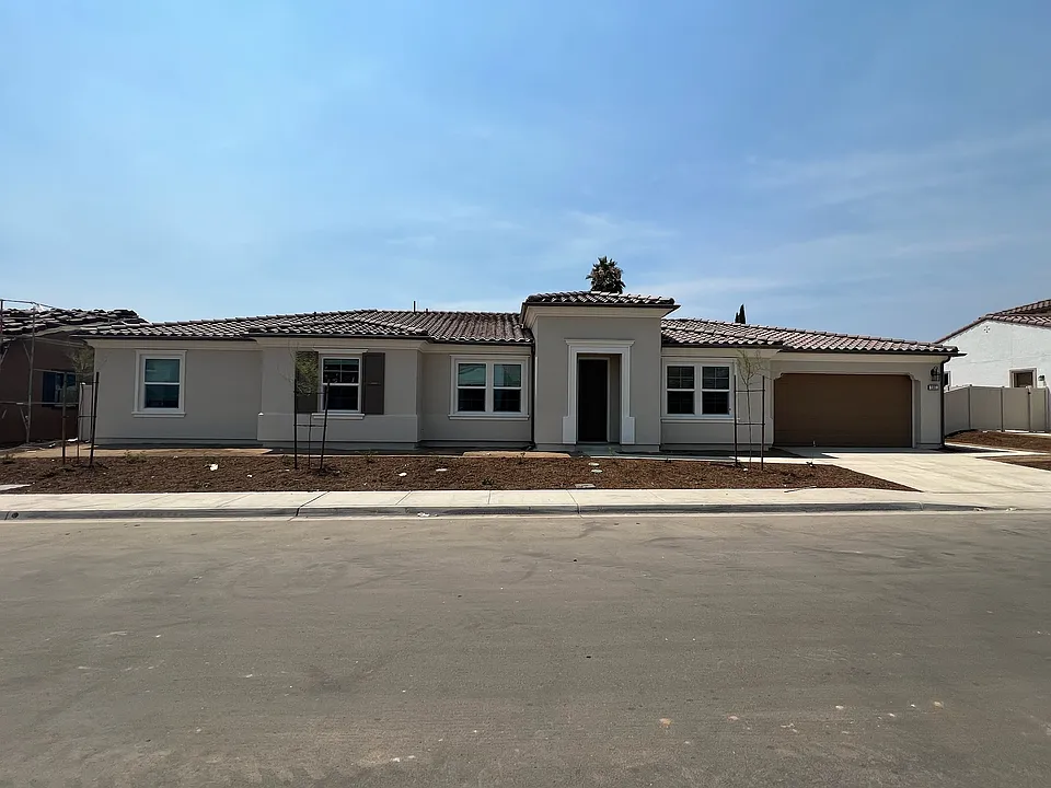 2981 Orchard Gln