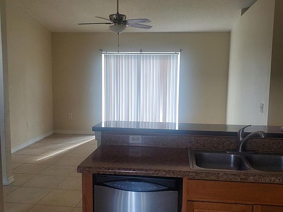 5th image of 118 Aurora Ln