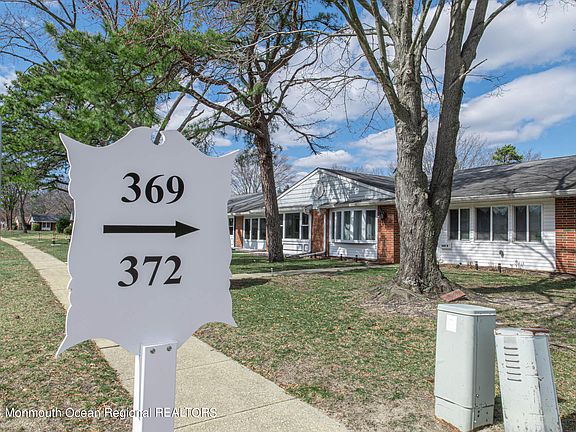 4th image of 369 C Portsmouth Drive #C