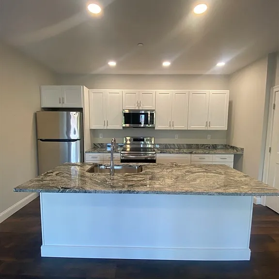 734 South St #3 — Photo 16
