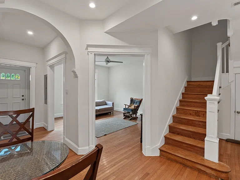 707 Quincy St NW — Photo 8