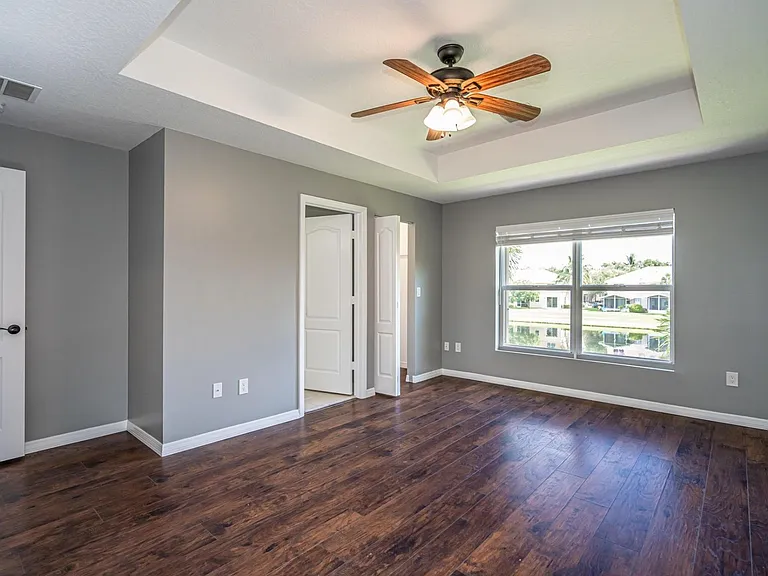 460 Rainbow Springs Ter — Photo 15