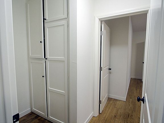 4th image of 3375 Manning Ave APT 9