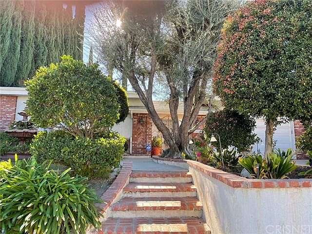 1st image of 23718 Gerrad Way