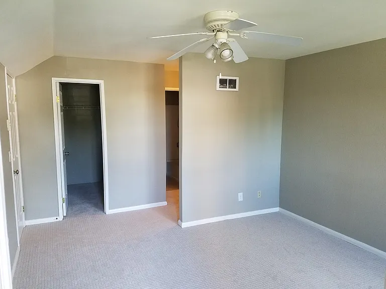 3550 Lebon Dr #6402 — Photo 10