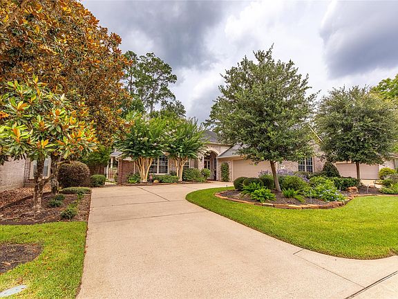 3rd image of 19 Palmer Green Pl