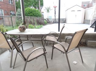 2430 42nd St, Astoria, NY 11103