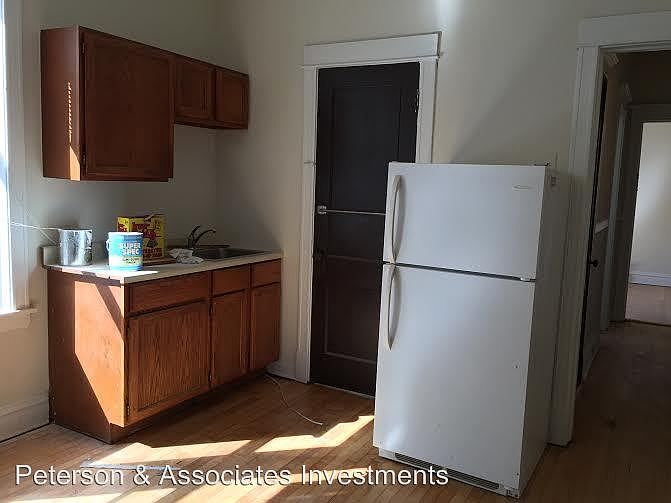 1st image of 1318 N Kedzie Ave APT 1R