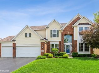 3520 Carlisle Ln, Carpentersville, IL 60110