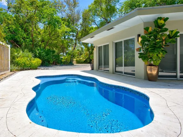 157 Navajo St, Tavernier, FL 33070