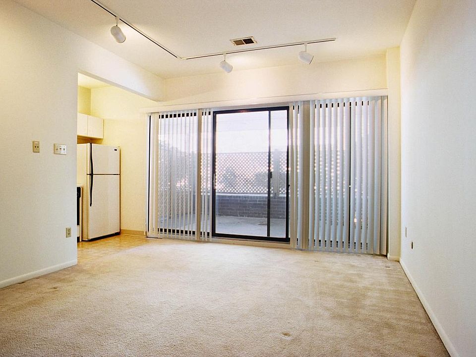2nd image of 6348 Marchand St APT 1