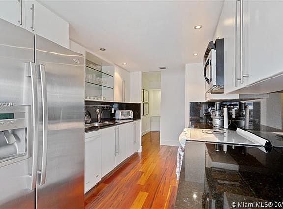 5th image of 3410 Galt Ocean Dr APT 1605N