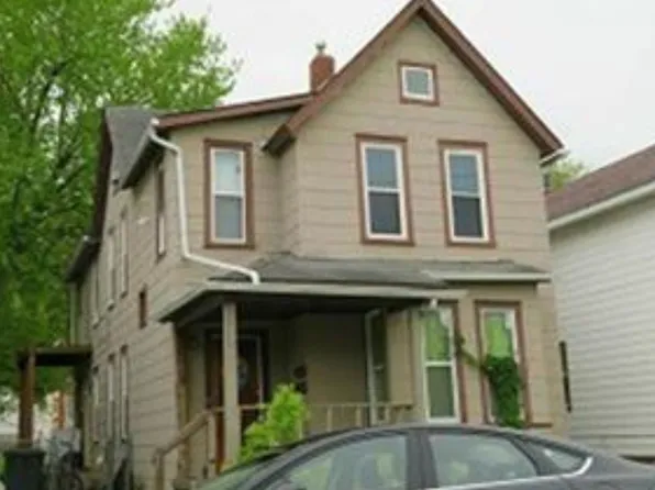 2621 Jackson St, Dubuque, IA 52001