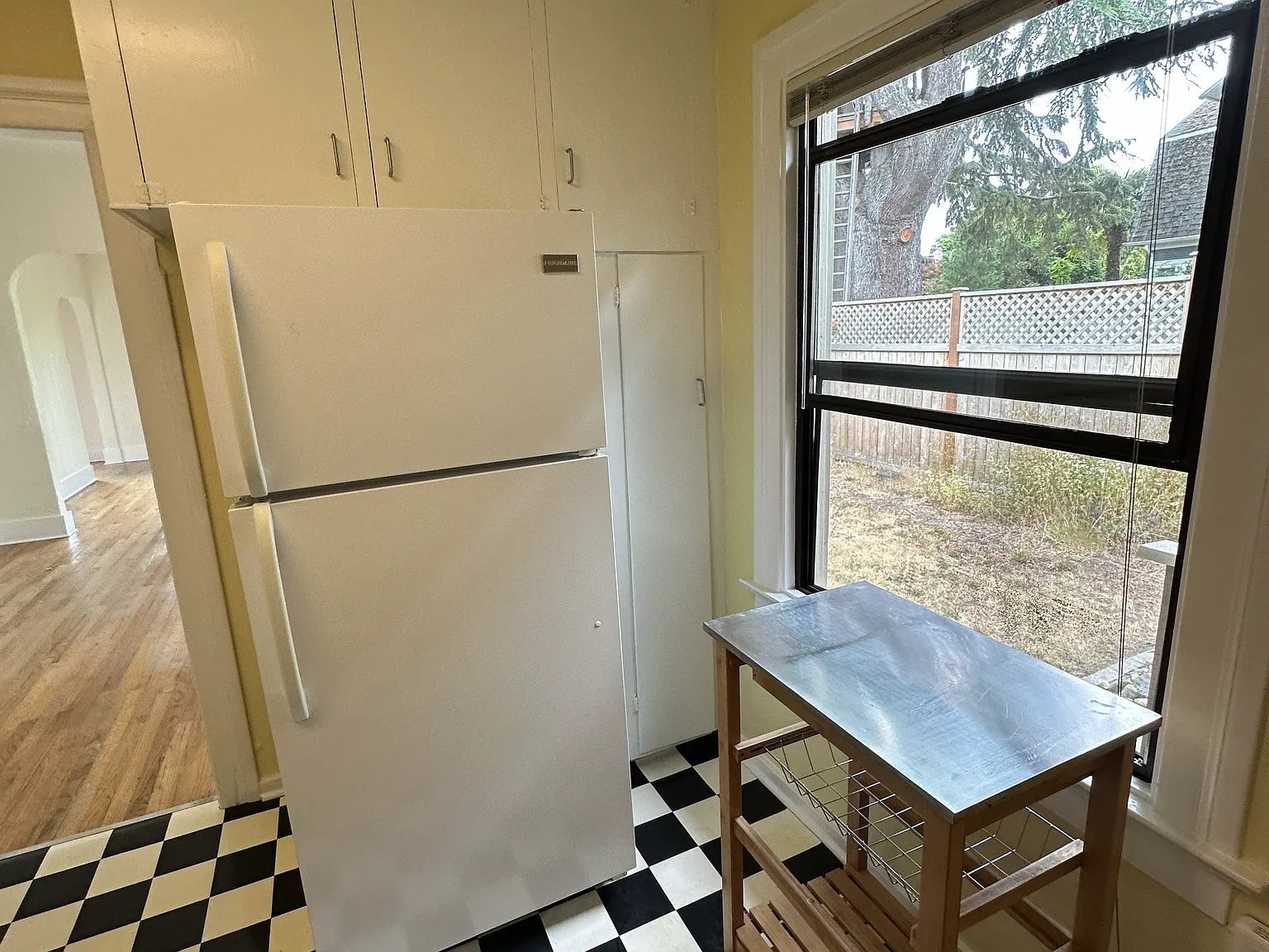 2 bed, $2,490 — Photo 4