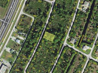 8250 Dimstead St, Port Charlotte, FL 33981