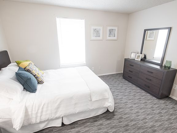 5th image of 818 E 20th Ave #12372113