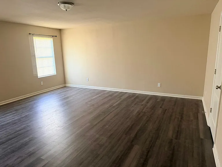 2500 First Hill Cir SW — Photo 16